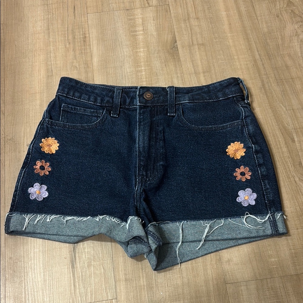 Hollister Dark Blue Jean Shorts With Flowers